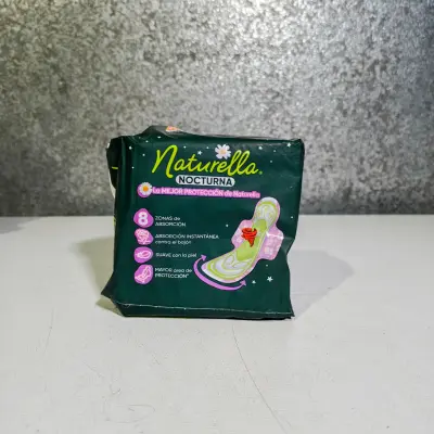 Toallas Femeninas Naturella con alas nocturna - 8pzas
