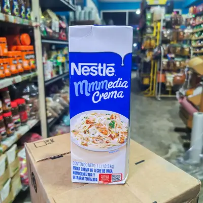 Media Crema Leche Entera Nestlé - 1Litro