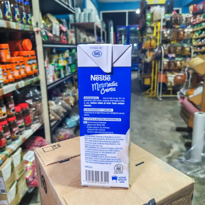 Media Crema Leche Entera Nestlé - 1Litro