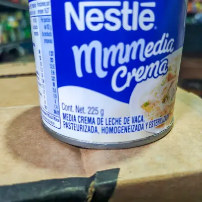 Media crema Nestlé Lata - 225g