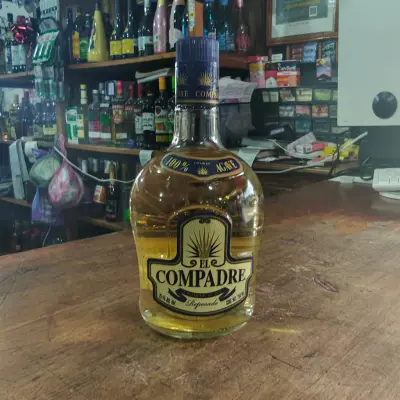 Licor De Agave El Compadre - 750ml