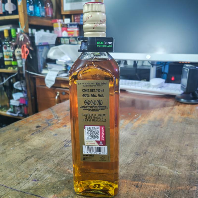 Whisky Johnnie Walker Red Label Blended Scotch 700ml