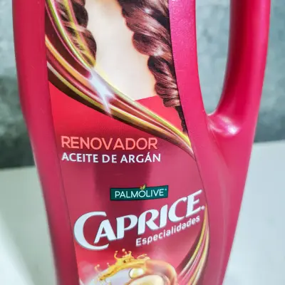 Shampoo Caprice Renovador Con Aceite de Argán - 750ml