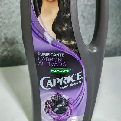 Shampoo Caprice - Purificante con Carbón Activado - 750ml