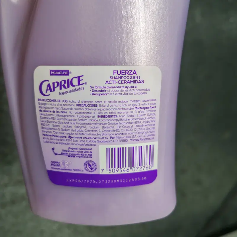 Shampoo Caprice - Acti-Ceramidas 2 en 1 con Hidra-cápsulas - 750ml