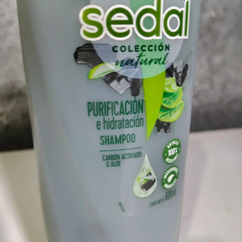 Shampoo Sedal - purificación e hidratación - carbón activado y aloe - 620ml