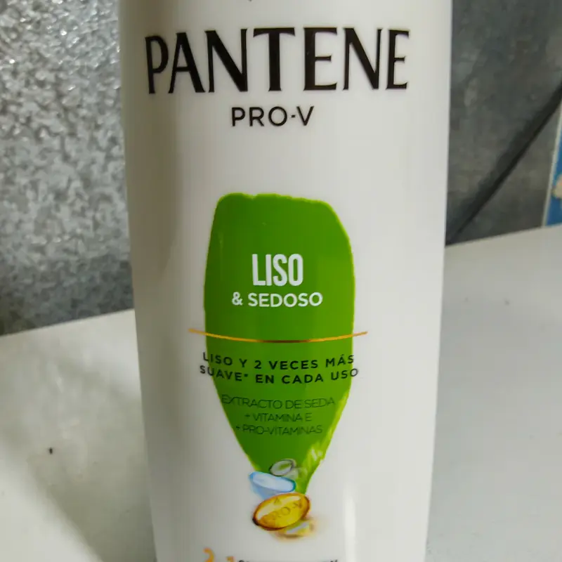 Shampoo Pantene Pro-V -2 en 1 - liso y Sedoso - 400ml